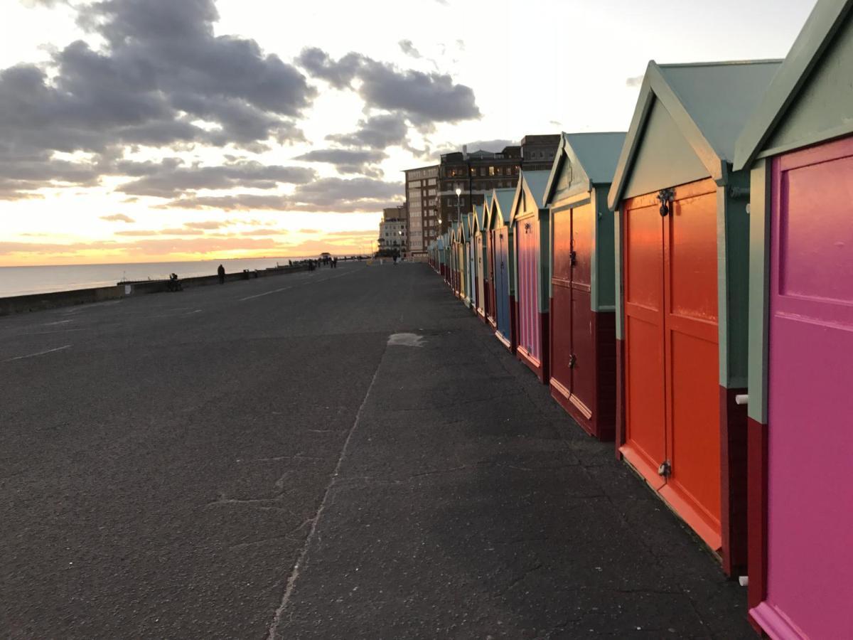Beautiful, Central, 3 Min Walk From Beach, 2 King Doubles Brighton Kültér fotó