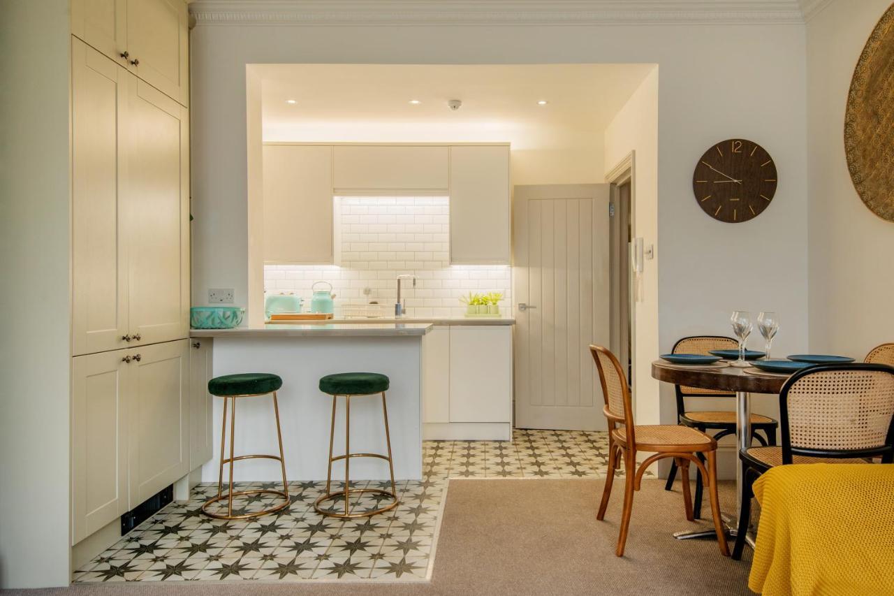 Beautiful, Central, 3 Min Walk From Beach, 2 King Doubles Brighton Kültér fotó