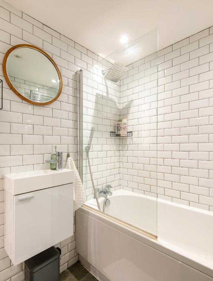 Beautiful, Central, 3 Min Walk From Beach, 2 King Doubles Brighton Kültér fotó